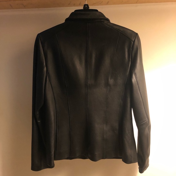 Super soft leather jacket with pockets. - Picture 3 of 3